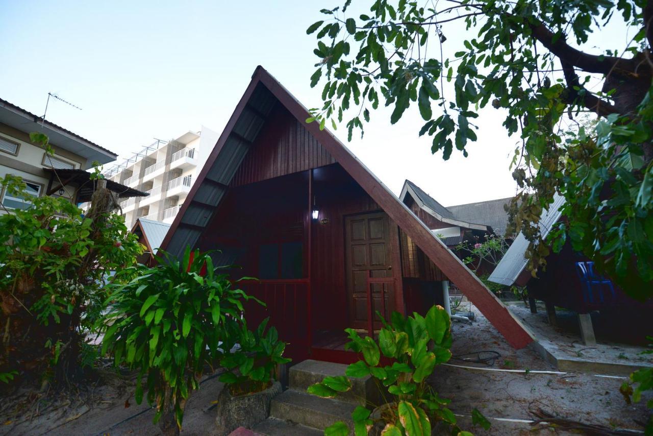 Delta Chenang Resort Pantai Cenang  Extérieur photo